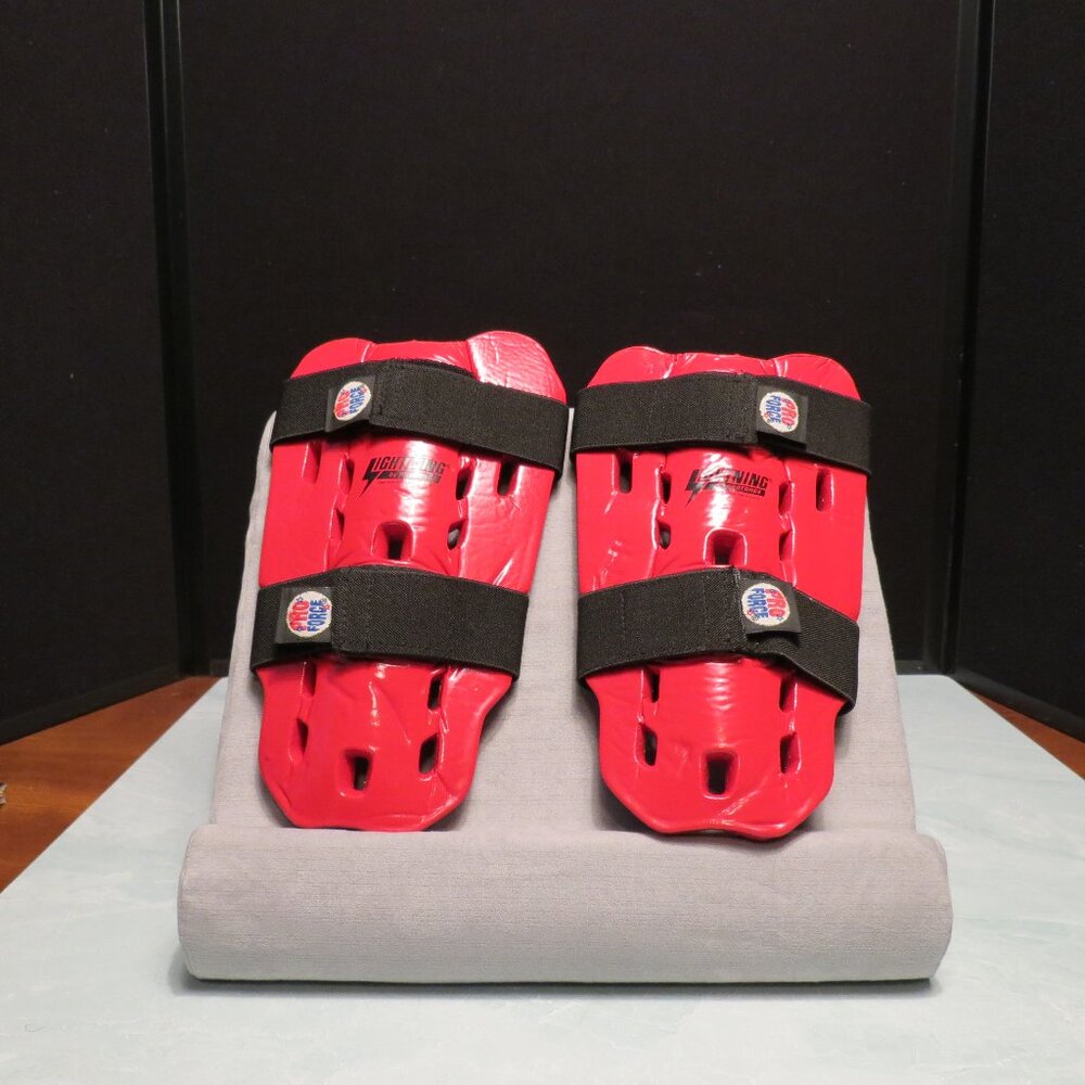 ProForce Lightning Shin Guard/Pad Set/9.5" height